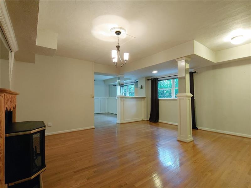 76 Laurel Forest Circle Ne Property Photo 3
