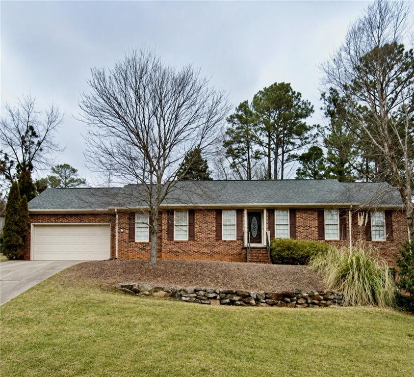 7 Valley Brook Drive Se Property Photo 1