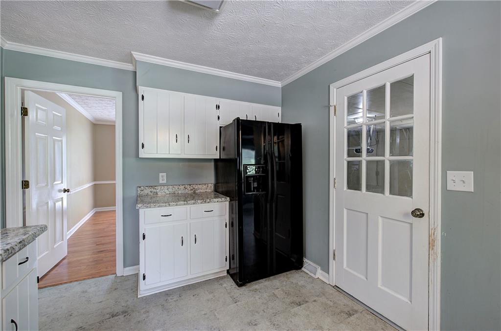 7 Valley Brook Drive Se Property Photo 17