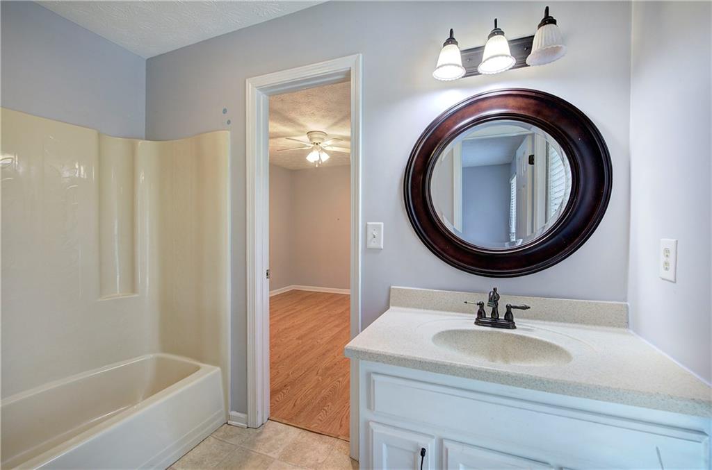 7 Valley Brook Drive Se Property Photo 26