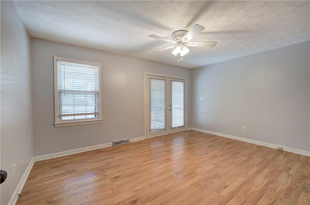 7 Valley Brook Drive Se Property Photo 27