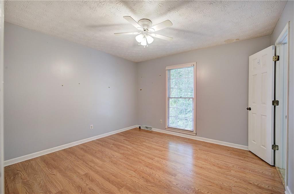 7 Valley Brook Drive Se Property Photo 29