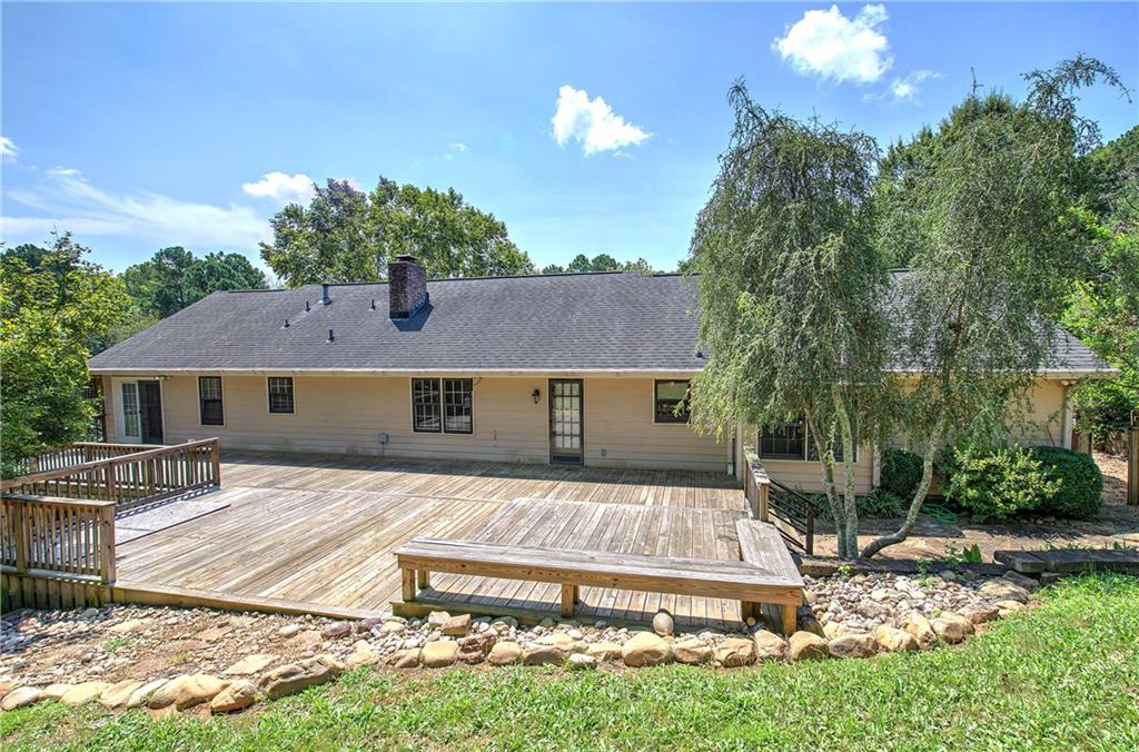 7 Valley Brook Drive Se Property Photo 32