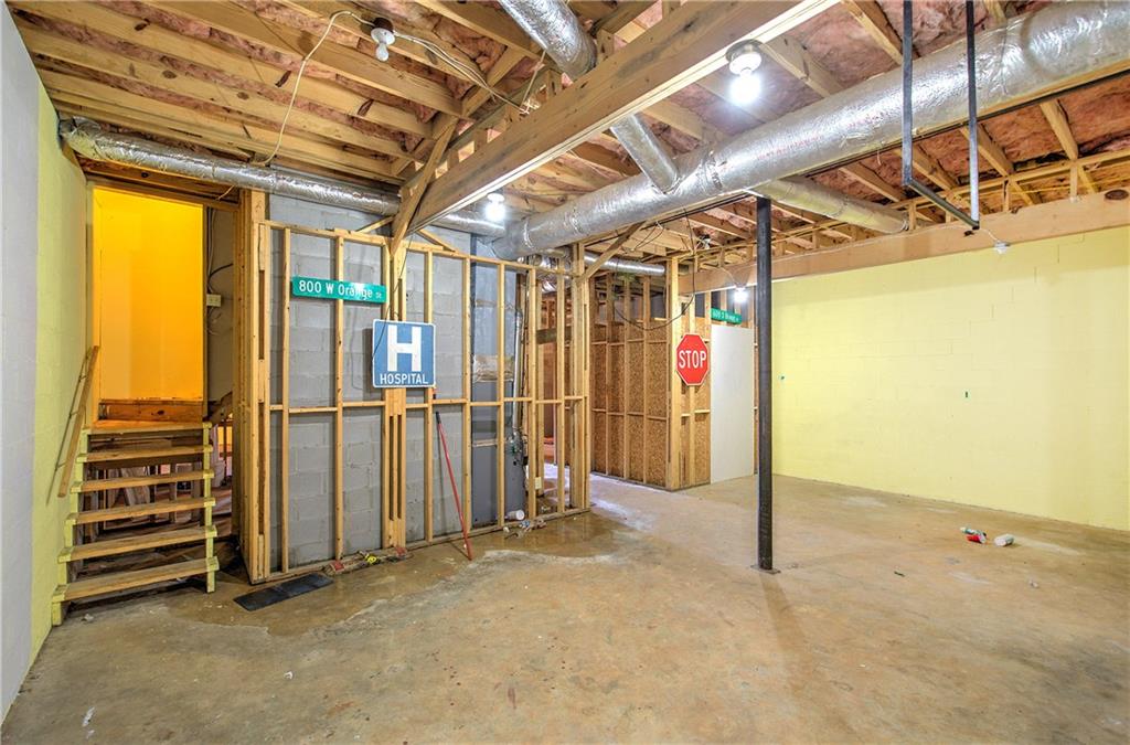 7 Valley Brook Drive Se Property Photo 38