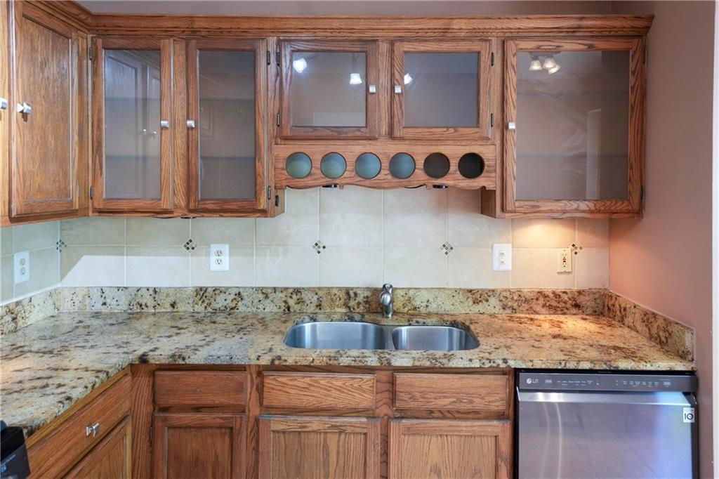 1046 Redan Trace Property Photo 18