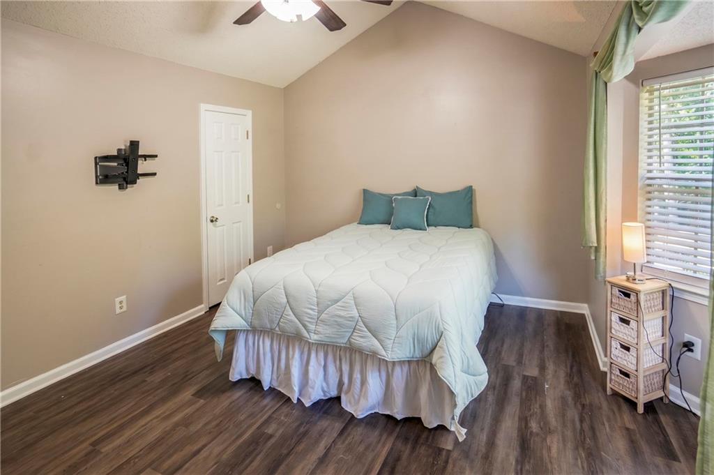 1046 Redan Trace Property Photo 30