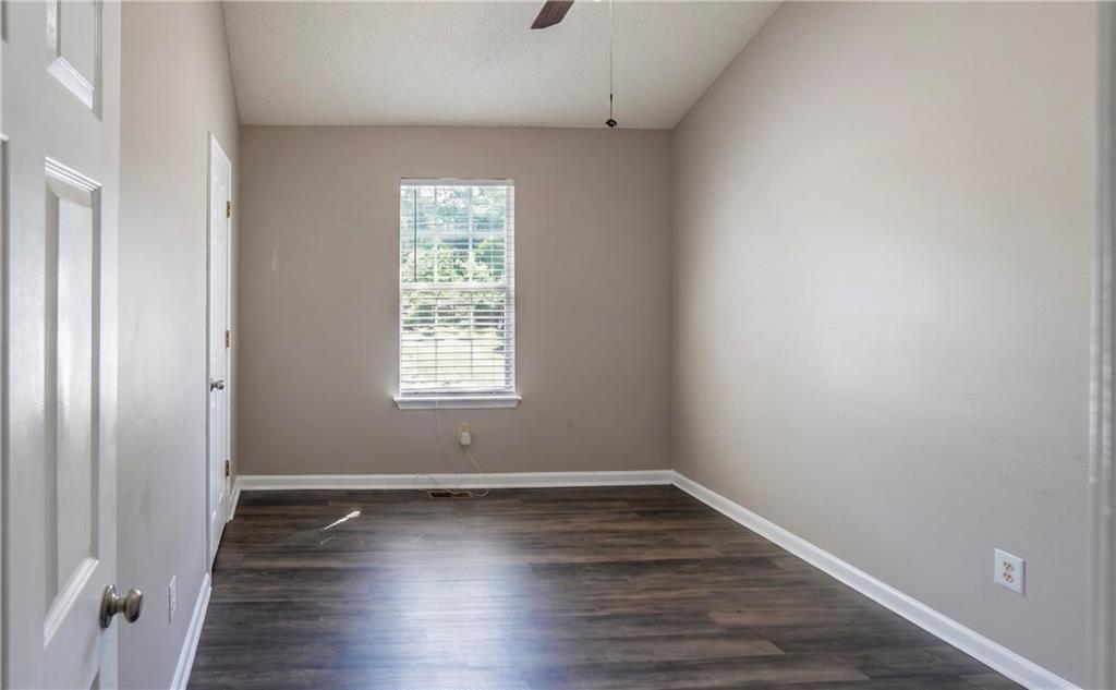 1046 Redan Trace Property Photo 32