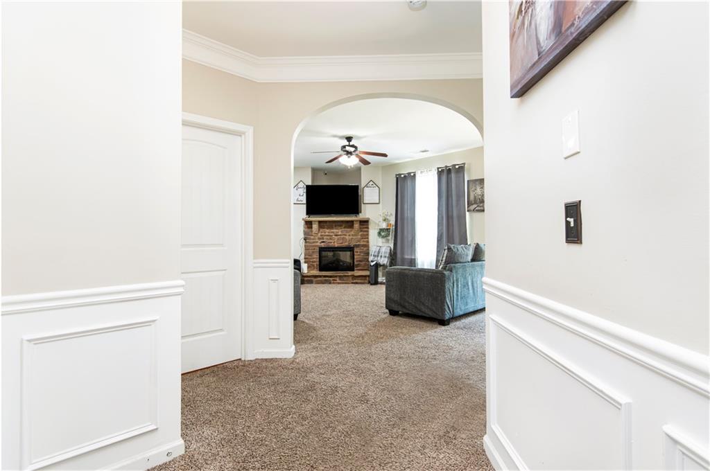 2784 Oakmont Way Property Photo 14