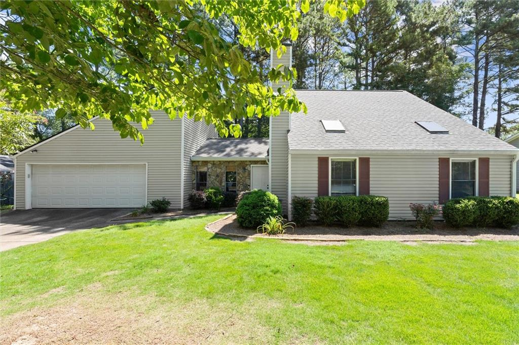 2272 Macby Drive