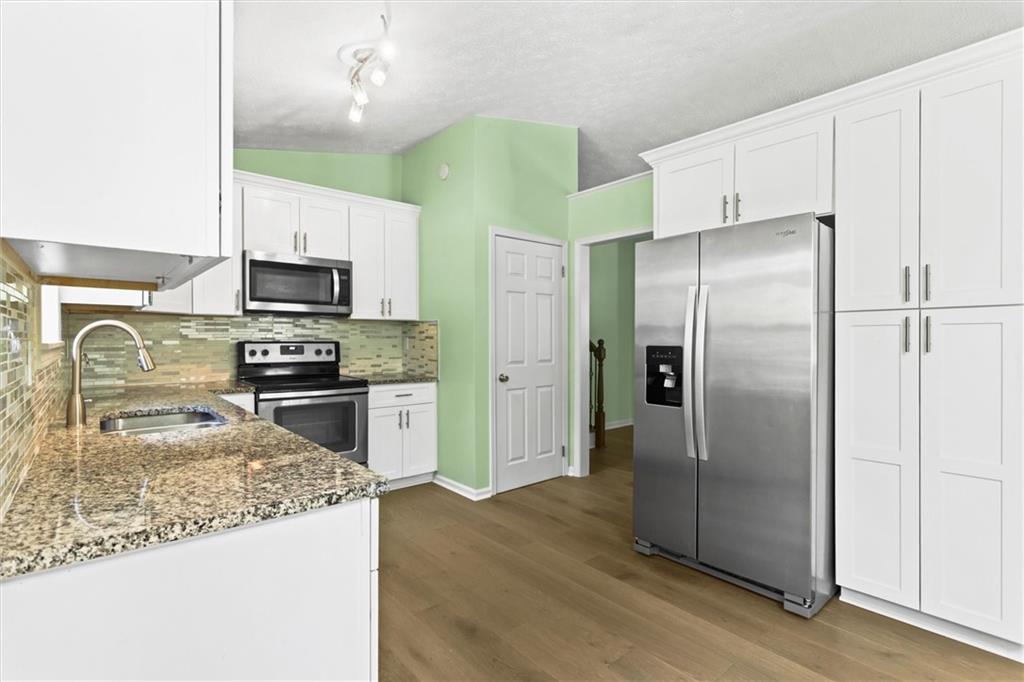492 Rustic Ridge Circle Property Photo 19