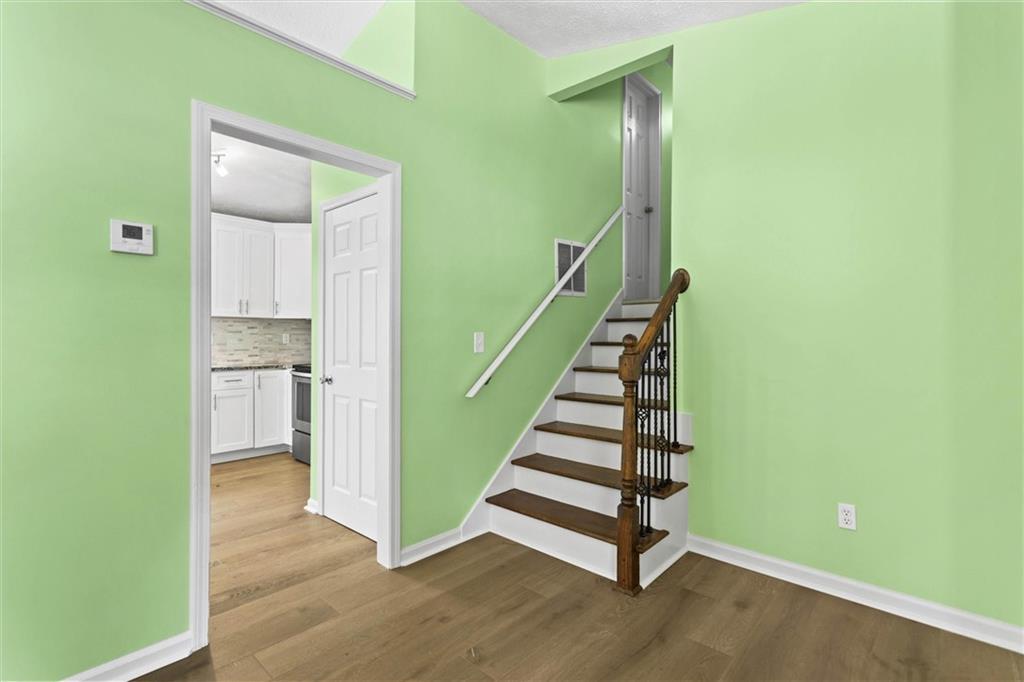 492 Rustic Ridge Circle Property Photo 21
