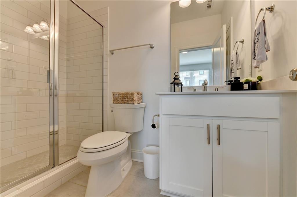 522 Healy Drive Property Photo 12