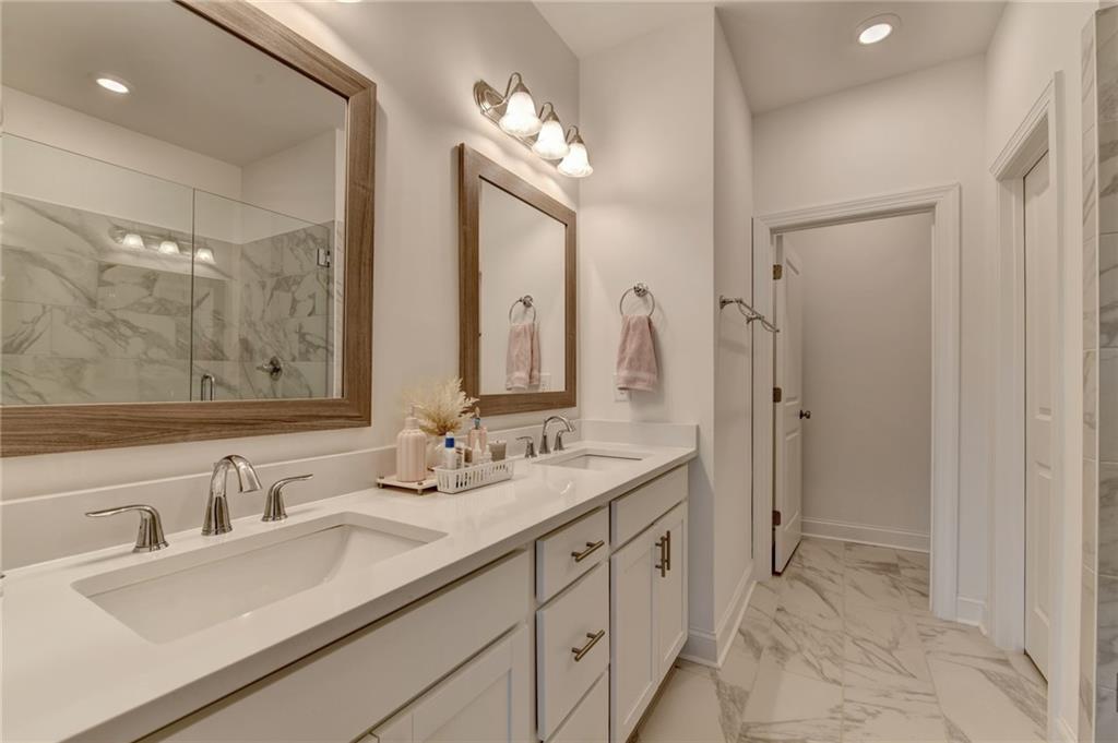 522 Healy Drive Property Photo 32