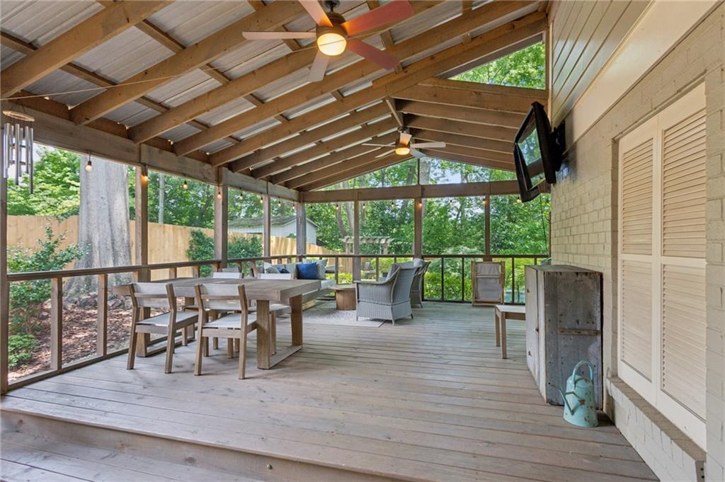 1647 Geary Drive Nw Property Photo 33