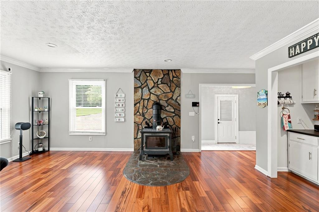 2716 S 16 Highway Property Photo 8