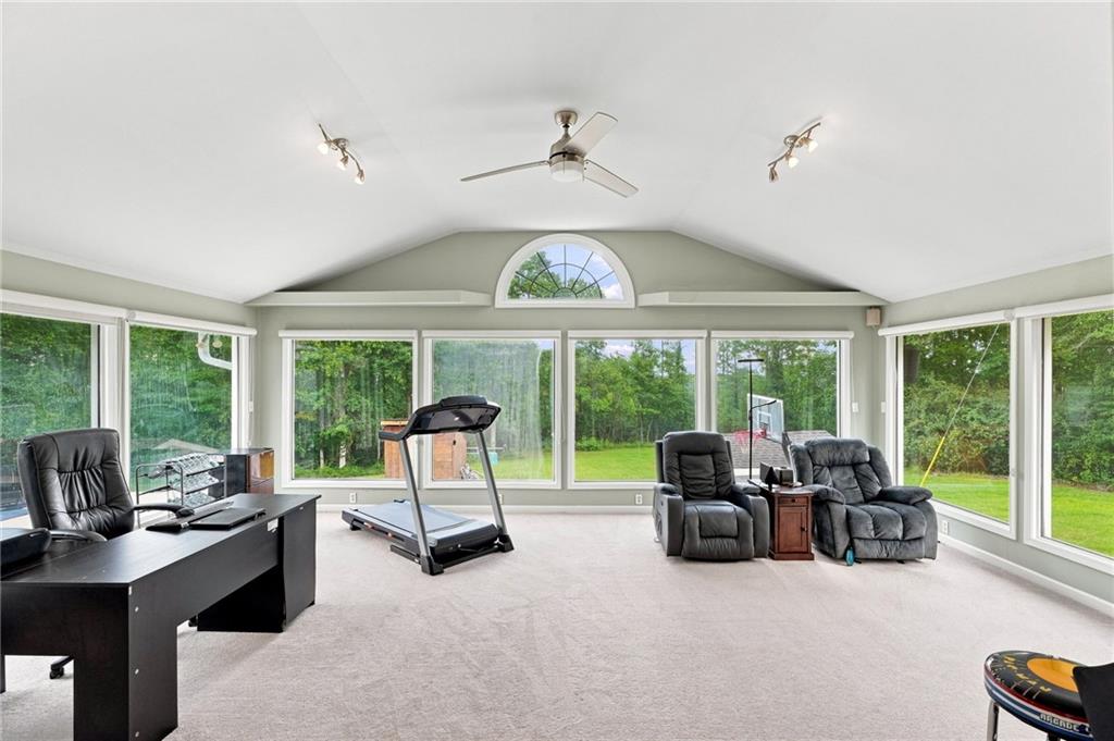 2716 S 16 Highway Property Photo 30