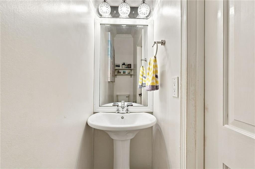 2716 S 16 Highway Property Photo 35