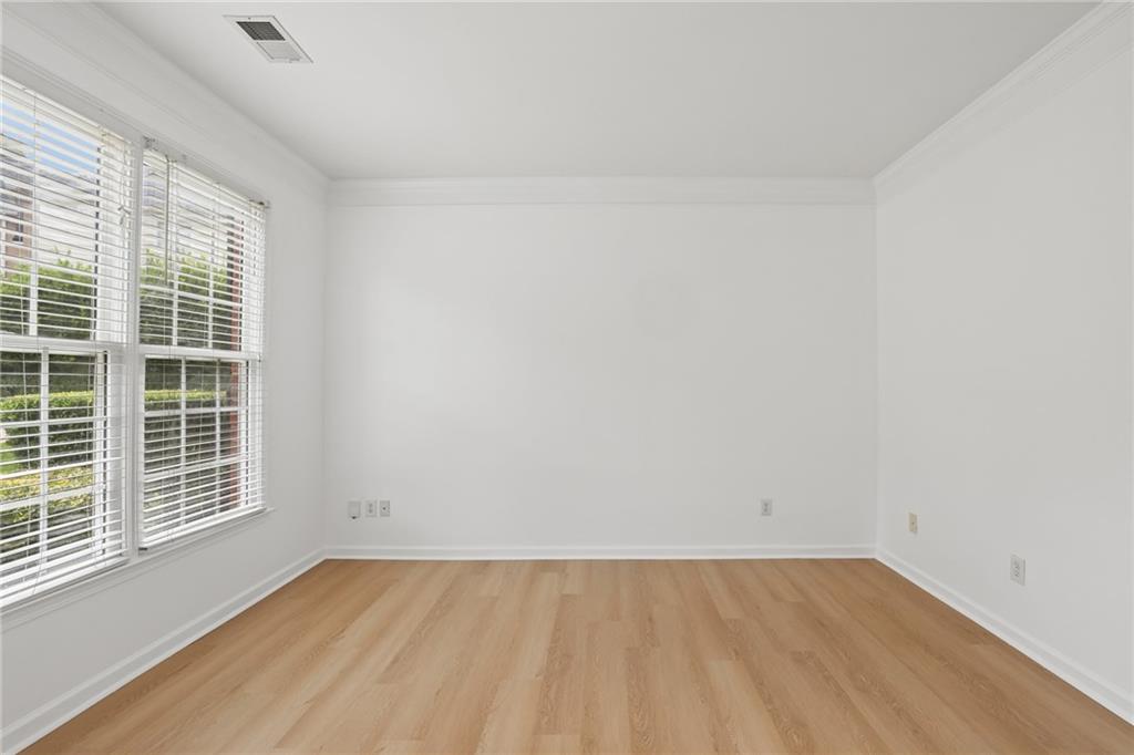 6010 Hampton Bluff Way Property Photo 9