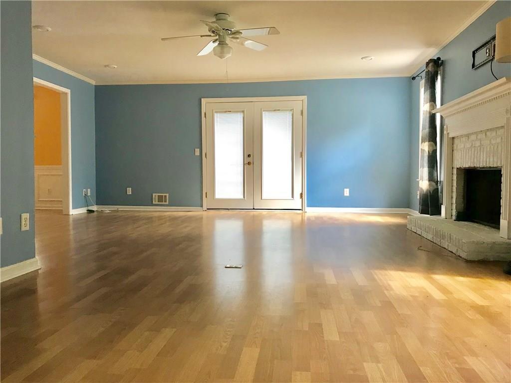3354 Roundfield Circle Property Photo 3