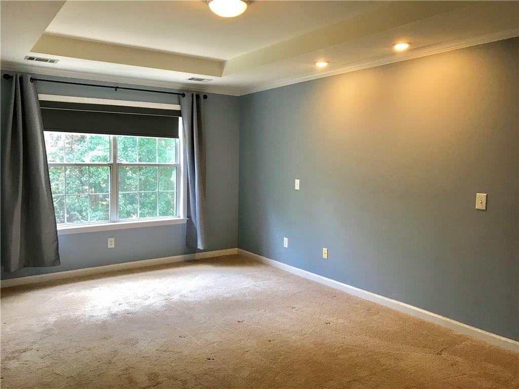 3354 Roundfield Circle Property Photo 10