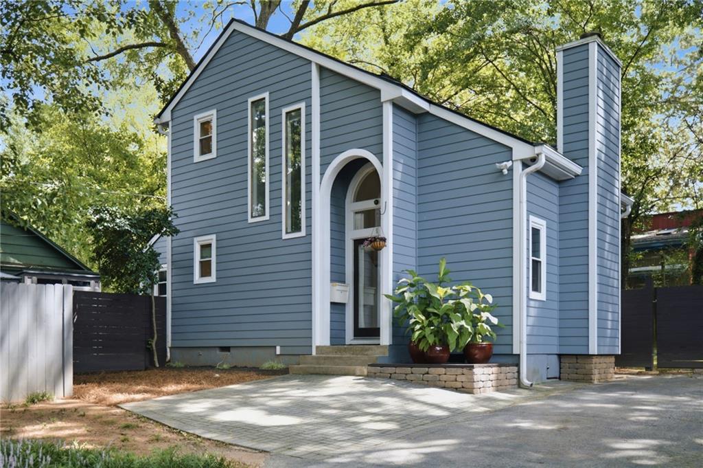 505 Oakdale Road Ne Property Photo 1