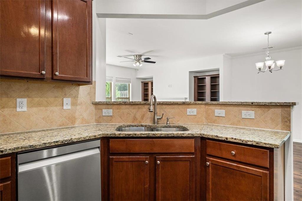 13459 Gardiner Lane Property Photo 15