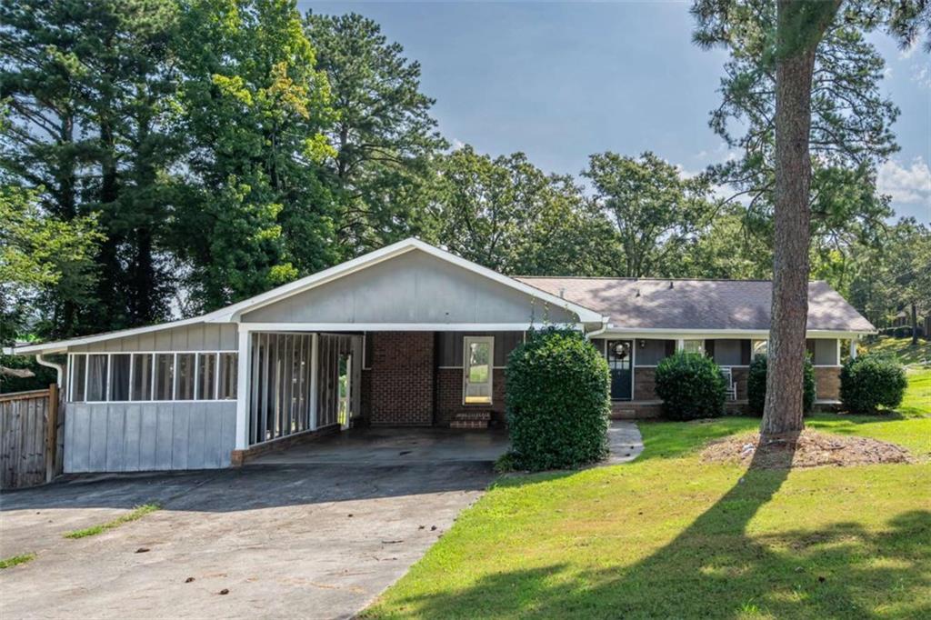 1 Westlyn Drive Property Photo 2