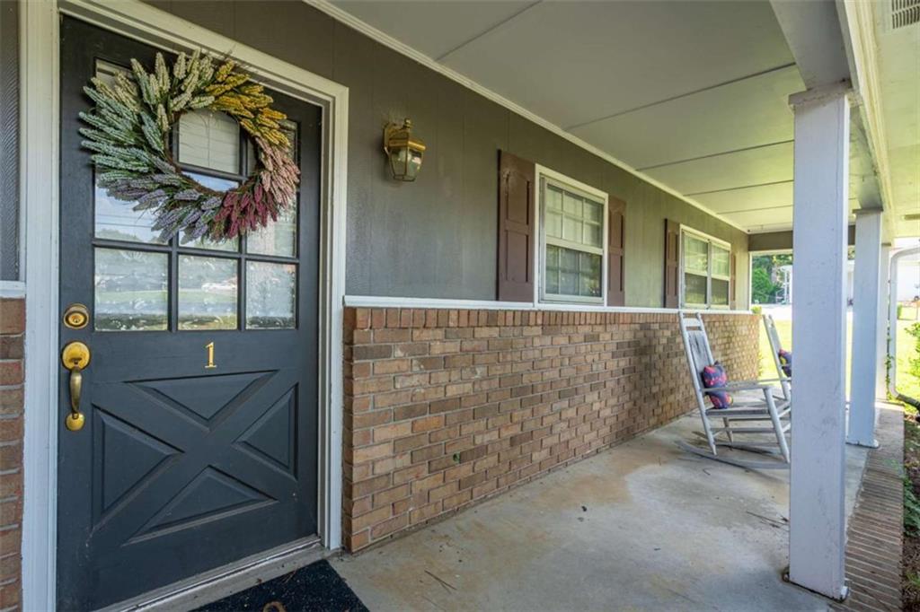 1 Westlyn Drive Property Photo 3