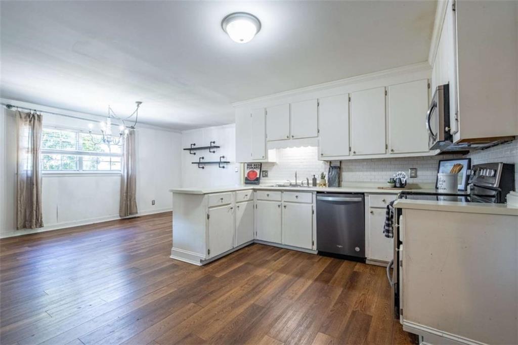 1 Westlyn Drive Property Photo 11