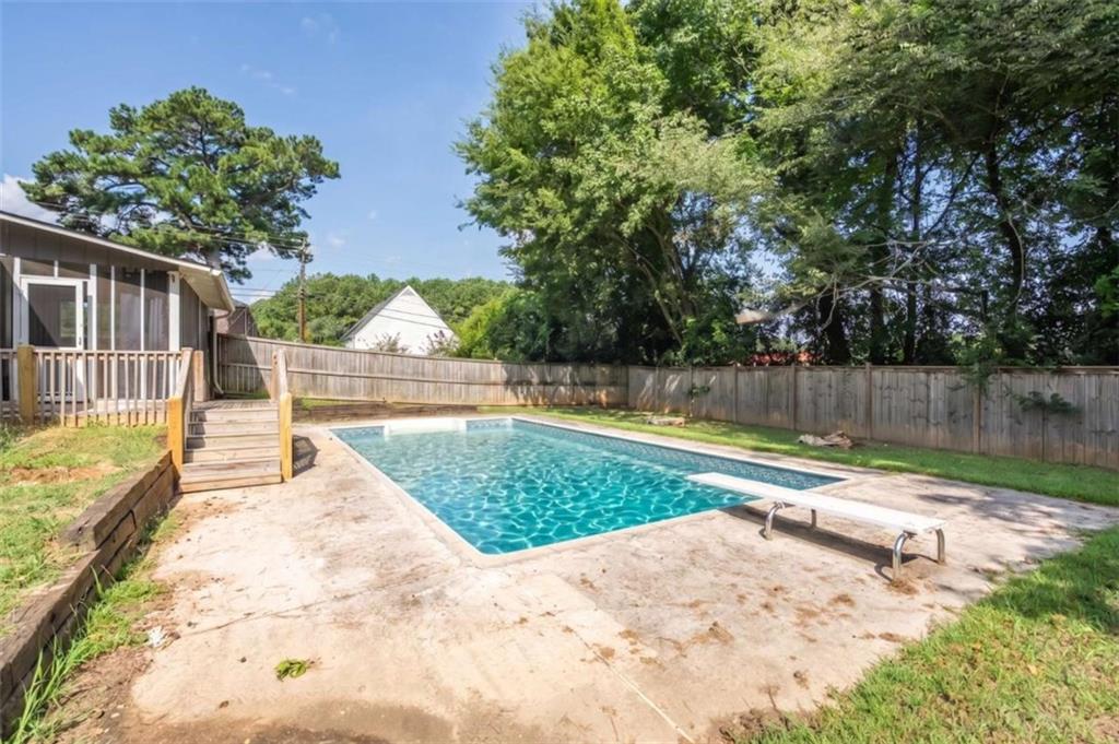 1 Westlyn Drive Property Photo 24