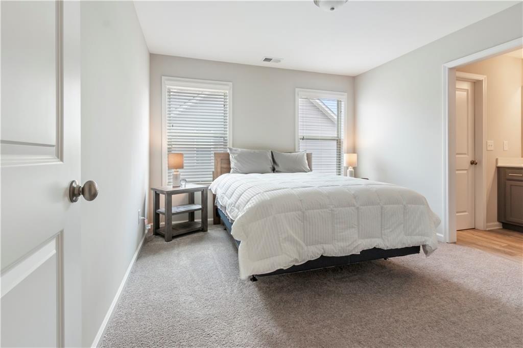 799 Feathermore Place Property Photo 27