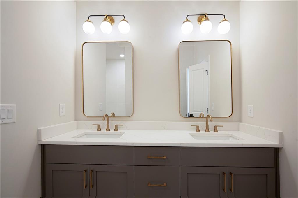 260 Briscoe Way Property Photo 56
