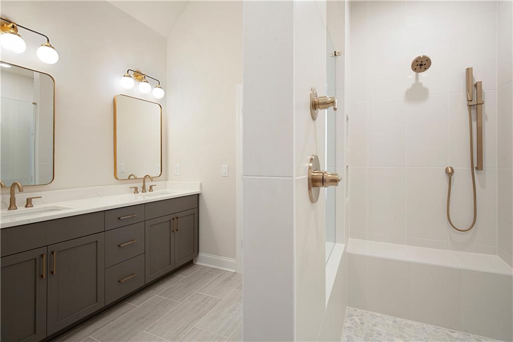 260 Briscoe Way Property Photo 57