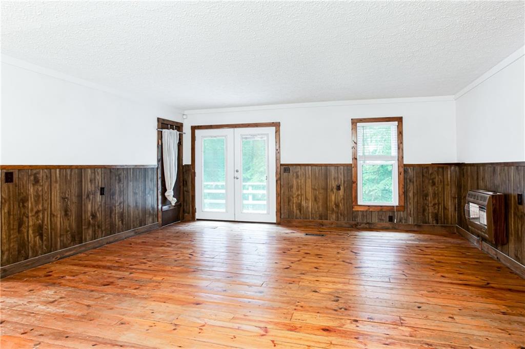 5105 Wisdom Road Property Photo 6