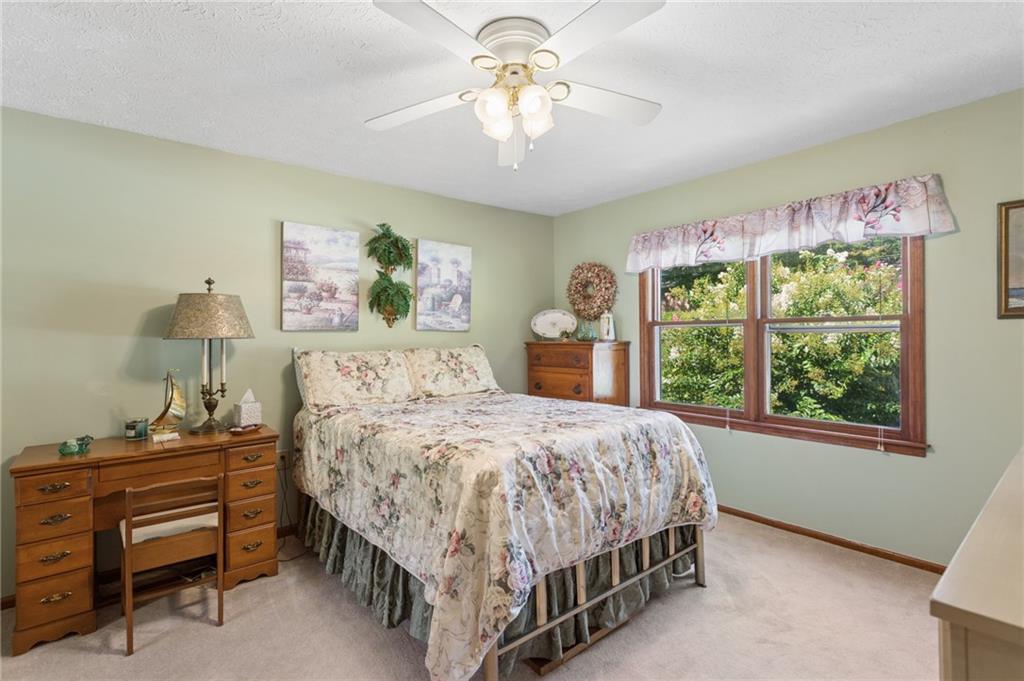 6876 Kingsboro Drive Property Photo 21