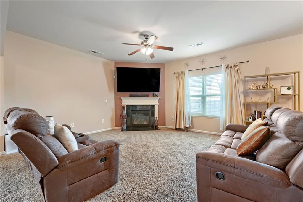 5830 Rex Ridge Parkway Property Photo 6