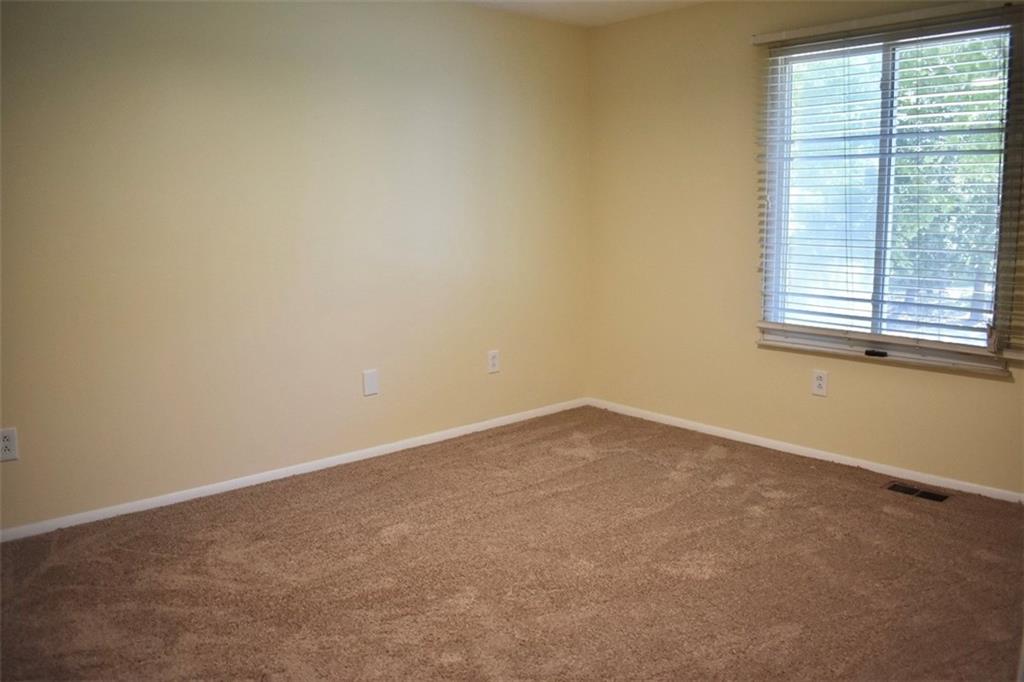 355 Olde Bridge Way Property Photo 5