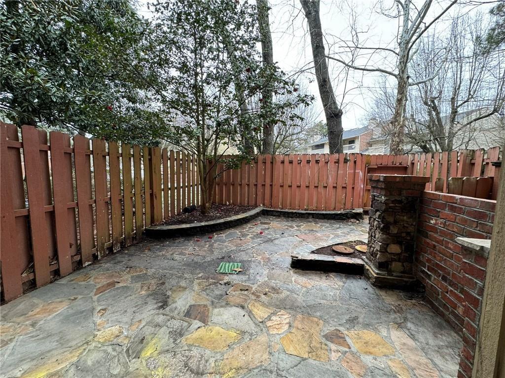 732 Hanover Lane Se Property Photo 3
