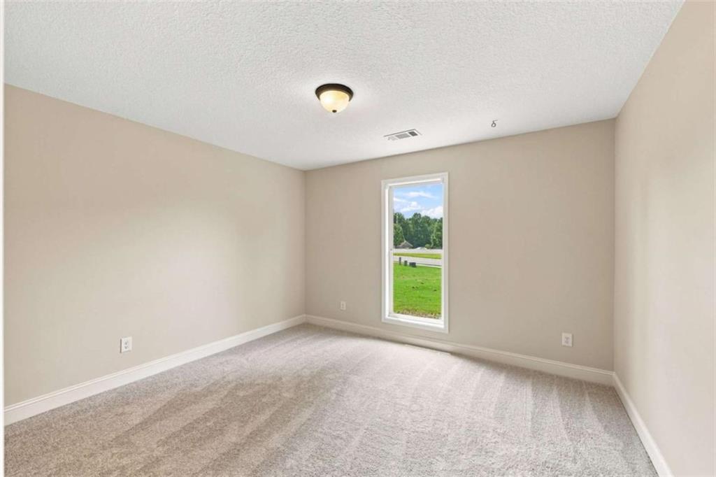 482 Logans Way Property Photo 28