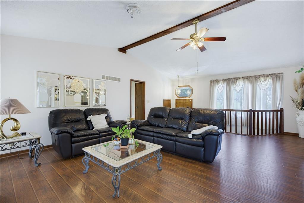 4754 Seaboard Court Property Photo 7