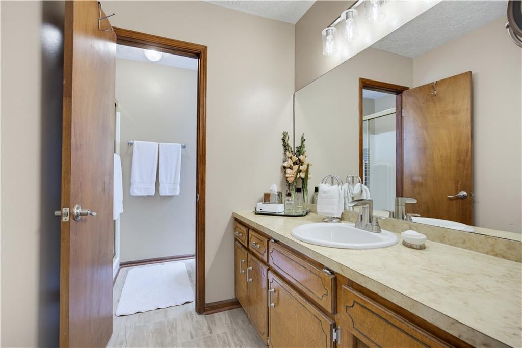 4754 Seaboard Court Property Photo 15