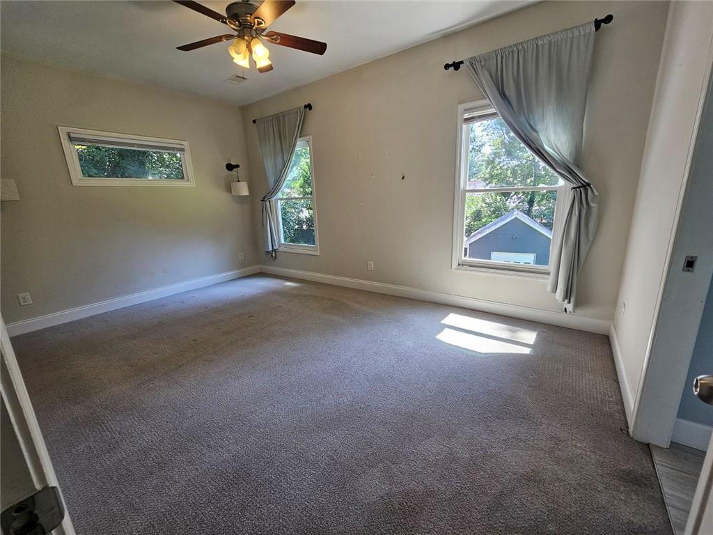 3293 Covington Highway Property Photo 20