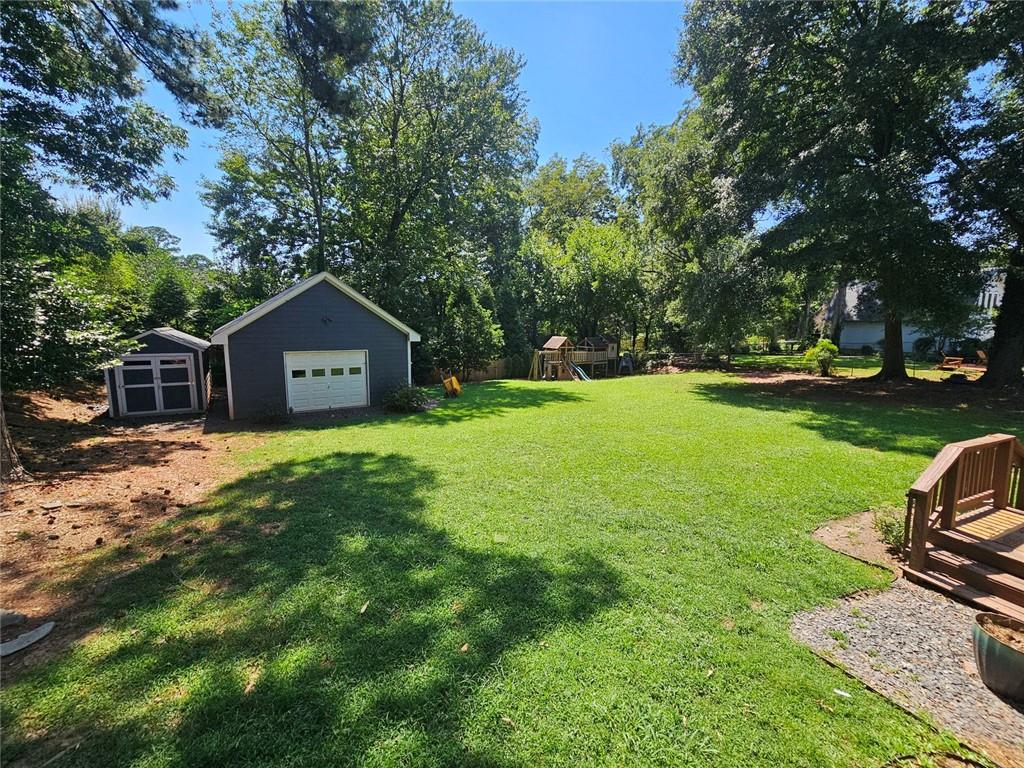 3293 Covington Highway Property Photo 39