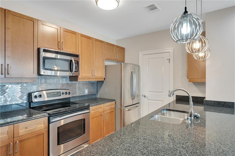 325 E Paces Ferry Road Ne Unit 601 Property Photo 4