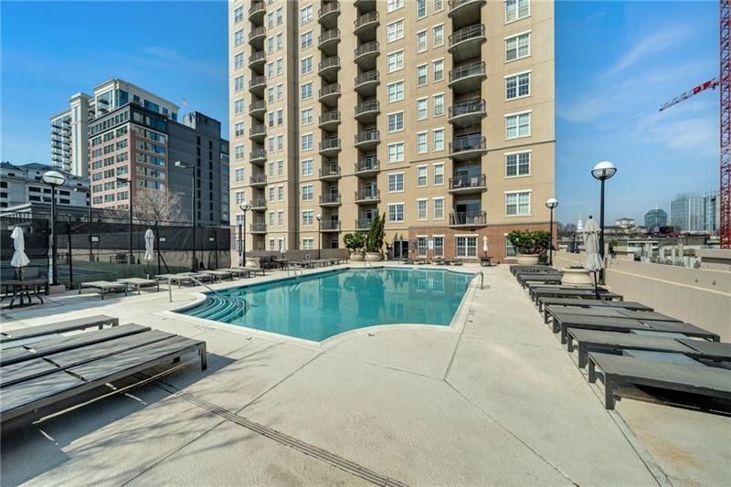 325 E Paces Ferry Road Ne Unit 601 Property Photo 16