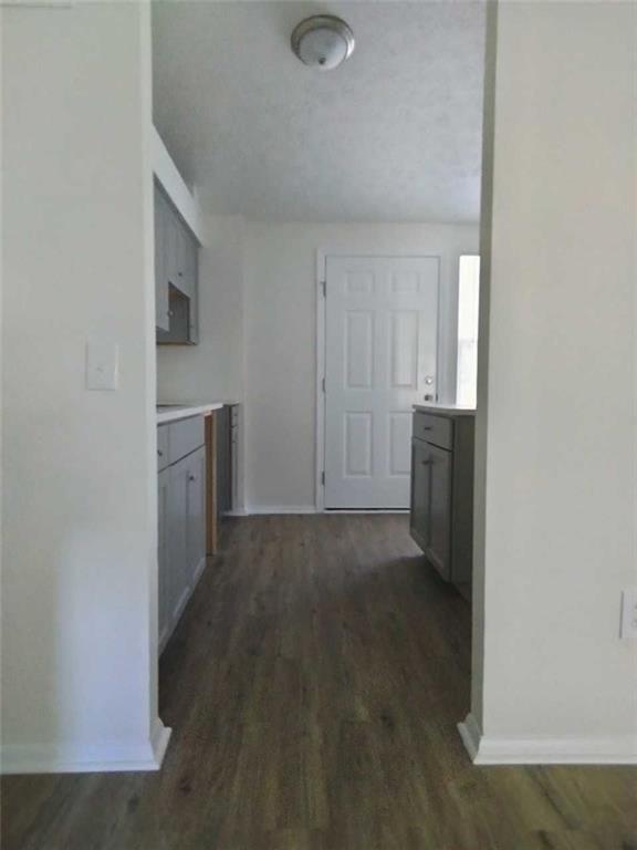2053 Raintree Place Property Photo 4
