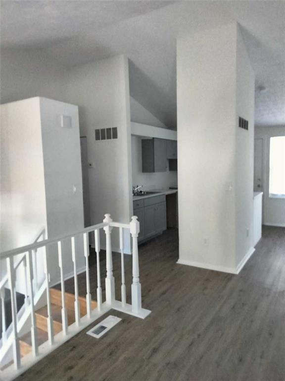 2053 Raintree Place Property Photo 7