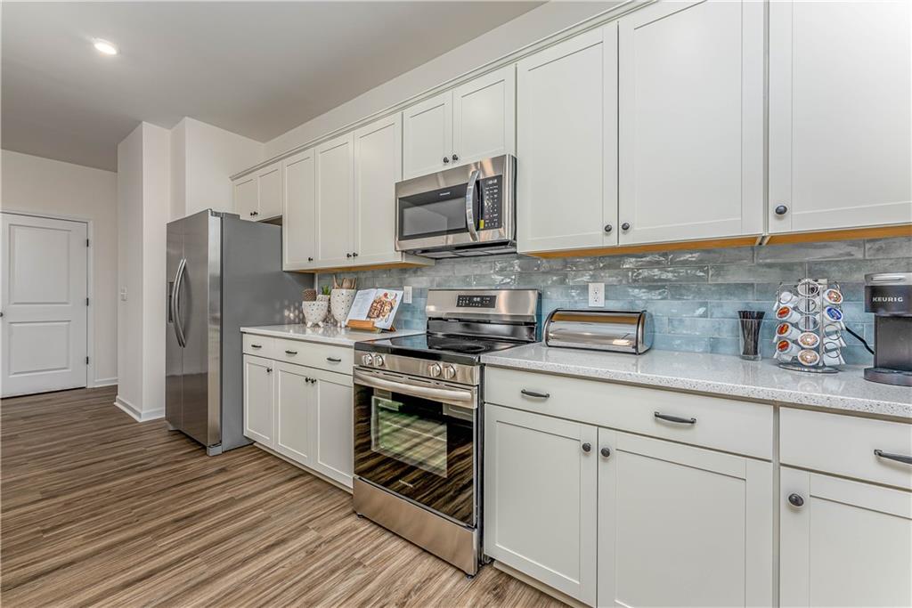 89 Southland Drive Property Photo 3