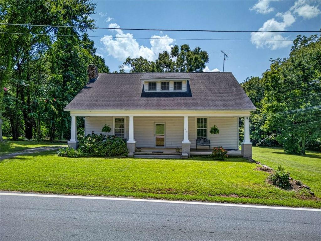 174 Sanford Drive Property Photo 1