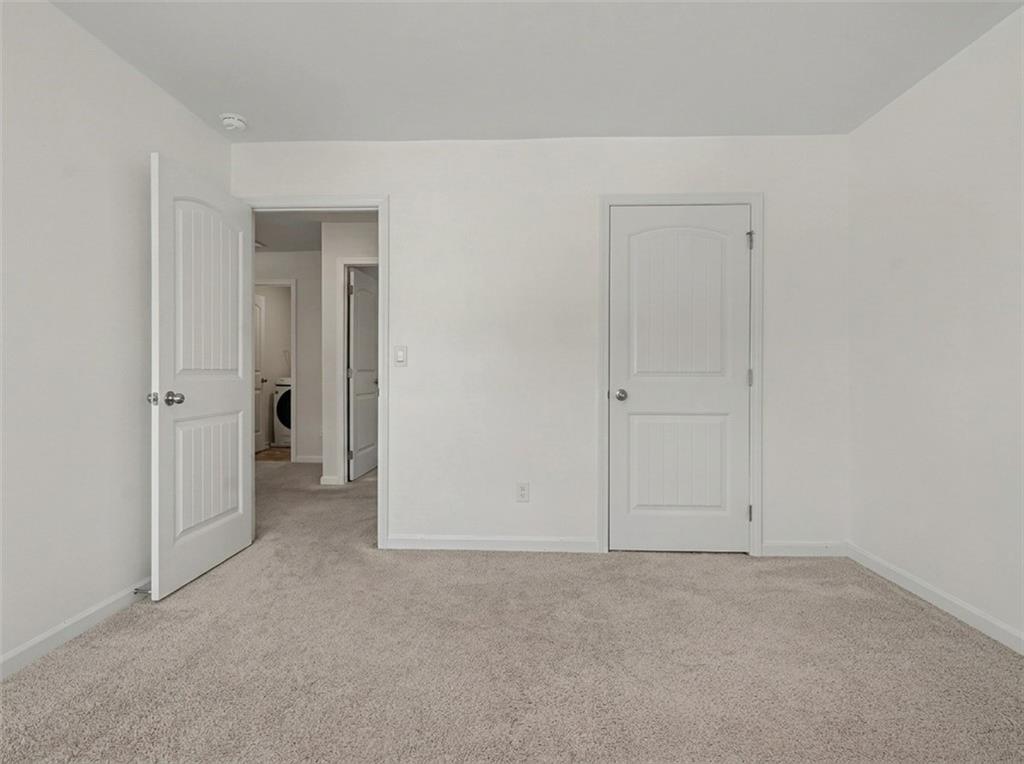 477 Starbuck Parkway Property Photo 19